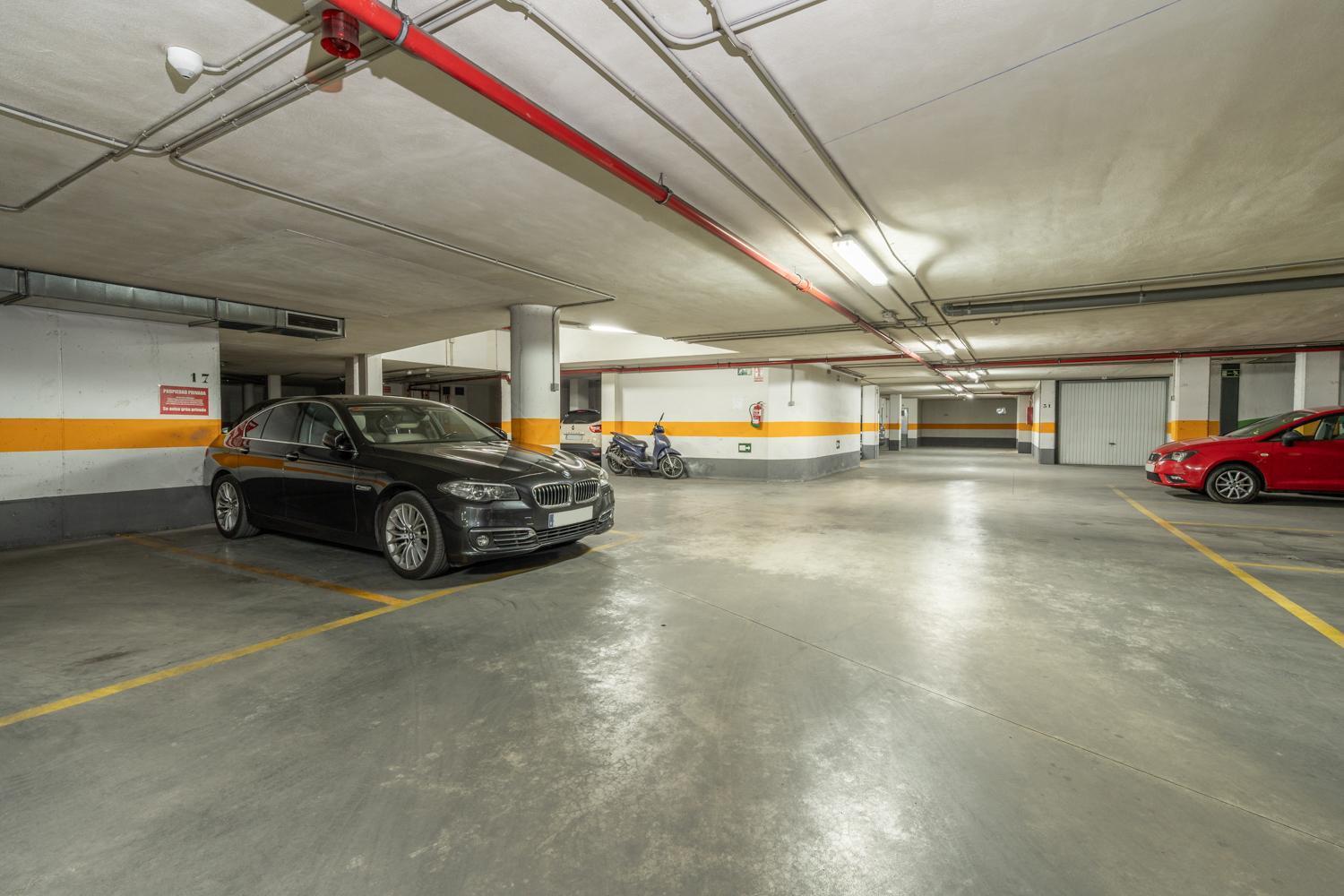 Tuguest Postigo II Catedral Apartment - Free Parking Granada Eksteriør bilde